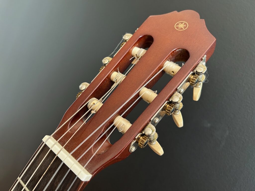 Yamaha C40 - tête
