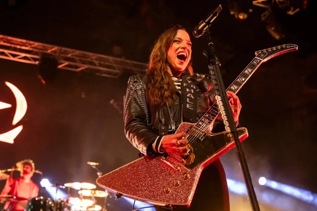 Lzzy Hale